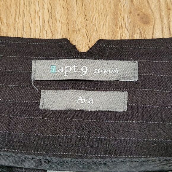 🔹️Apt 9 Black Pinstripe Ava Black Tie Cuffed Dressy Shorts Size 14 - Picture 10 of 12